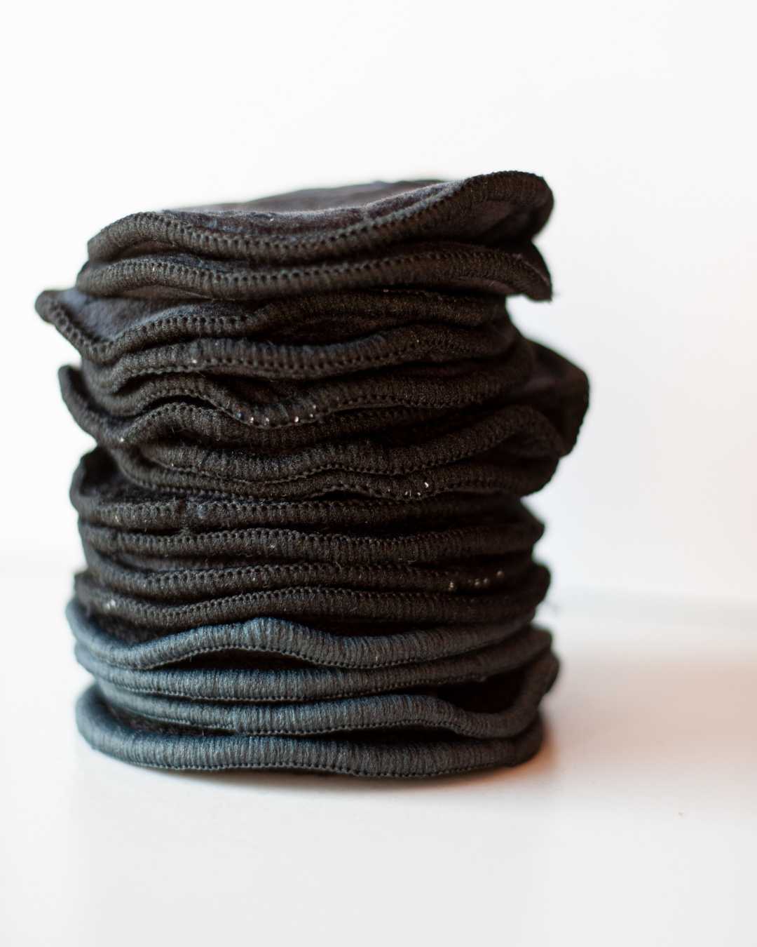 Wattenschijfjes-Cotton_pads-Product-zwart