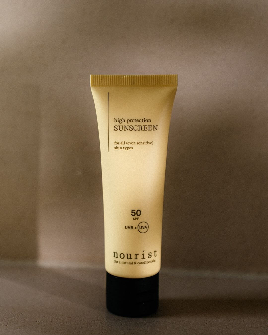 nourist sunscreen daily spf50 